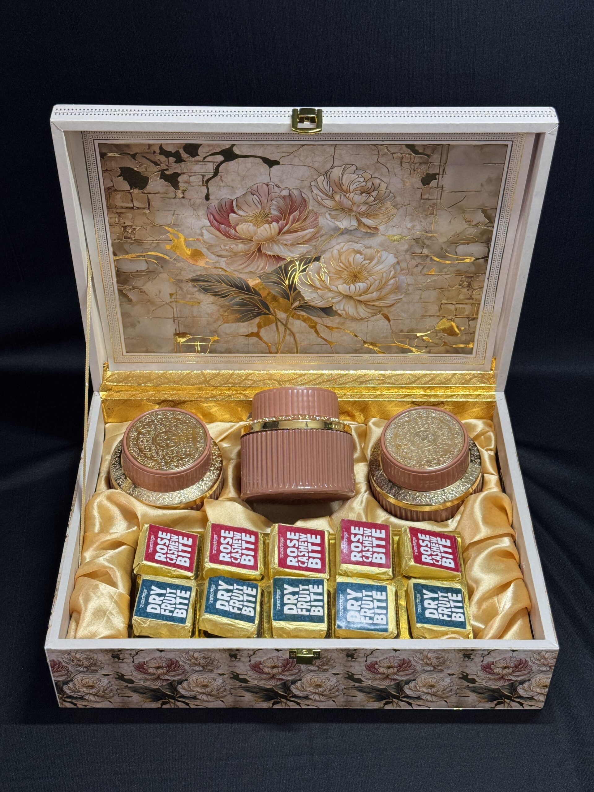 Mayur Mithai Box
